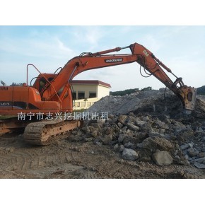 租挖掘機怎么收費 建筑安裝工程機械出租 南寧勾機的出租信息